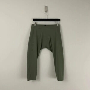 Lululemon License To Train Tight in Medium Olive Green Men's Size XXL